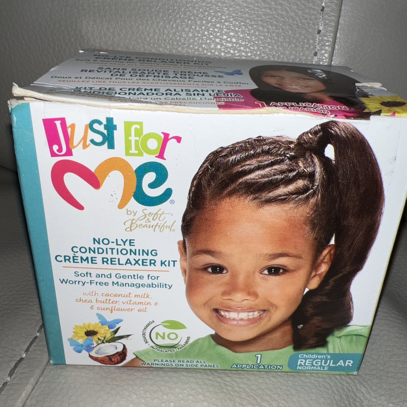 Just For Me No-Lye Conditioning Creme Relaxer Kit With 3 Free Bows.