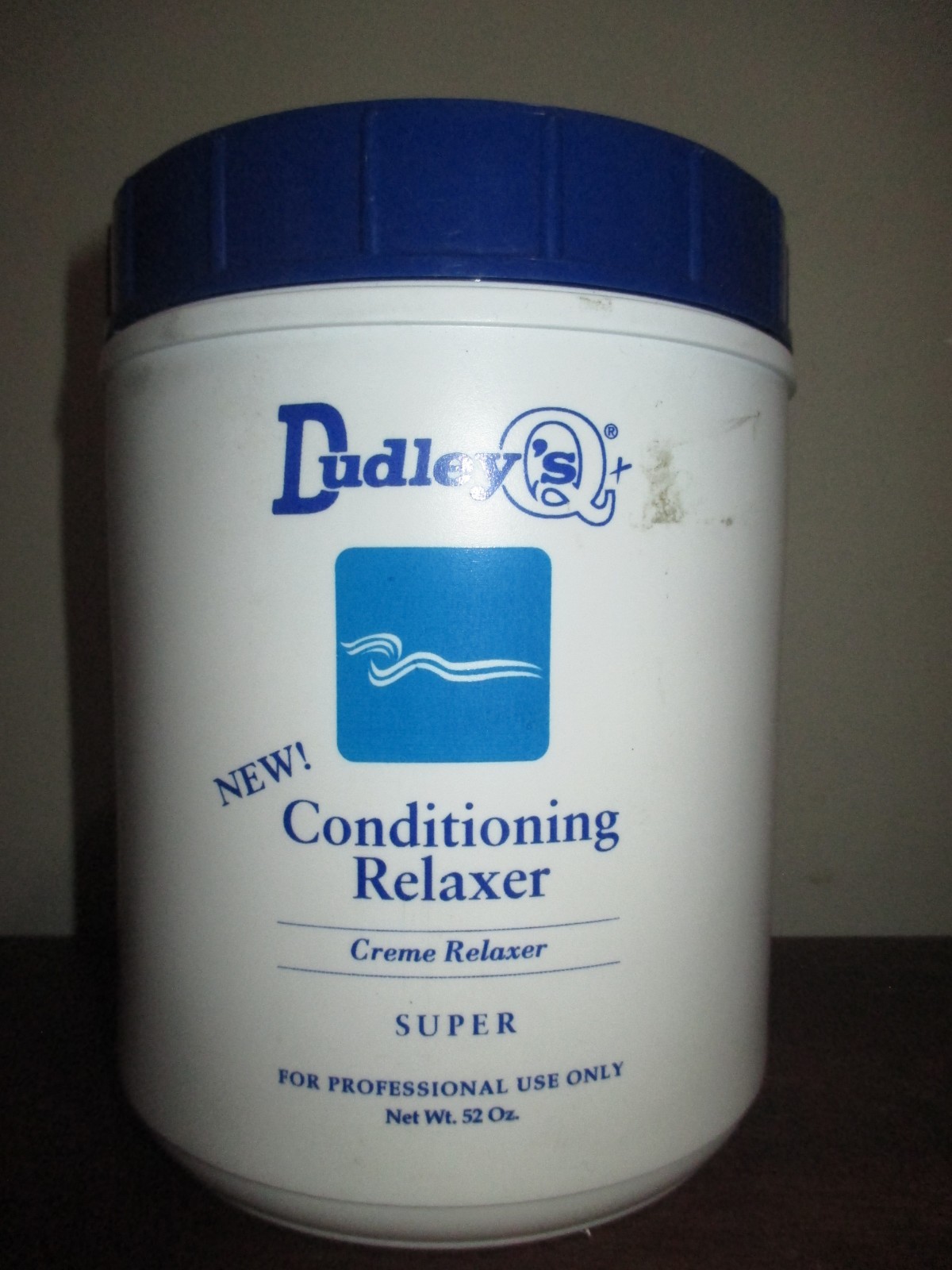 Dudley Permanent Creme Relaxer Super Straightens And Texturizes 52 oz