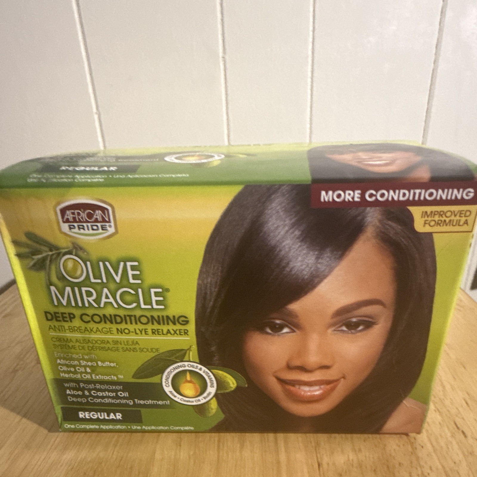 African Pride Olive Miracle Anti-Breakage No-Lye Relaxer Regular