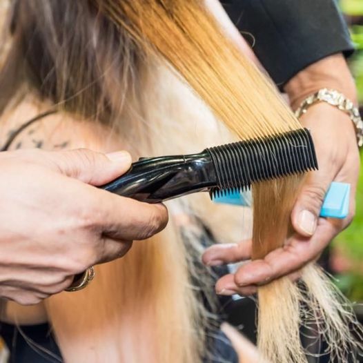 NO BURN Professional Hair Styling and Straightening Iron- Dengi Global