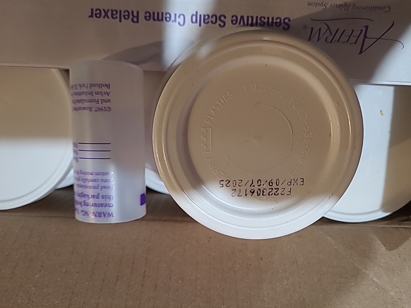 AVLON AFFIRM Sensitive Scalp Creme Relaxer, Conditioning Relaxing System-20 Appl