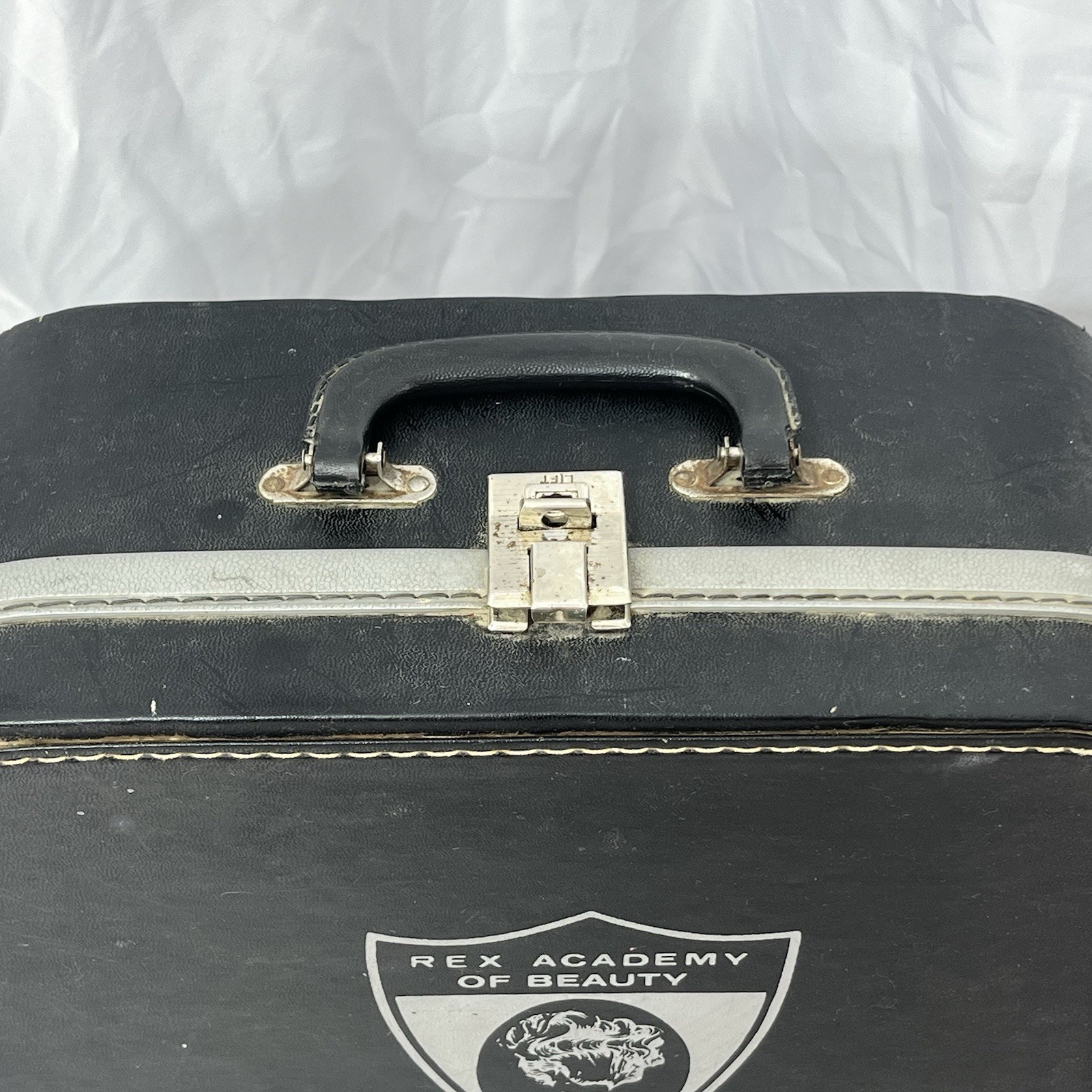 Vintage 1970s Beauty School Cosmetology Student Carry Case Suitcase Sc G2U