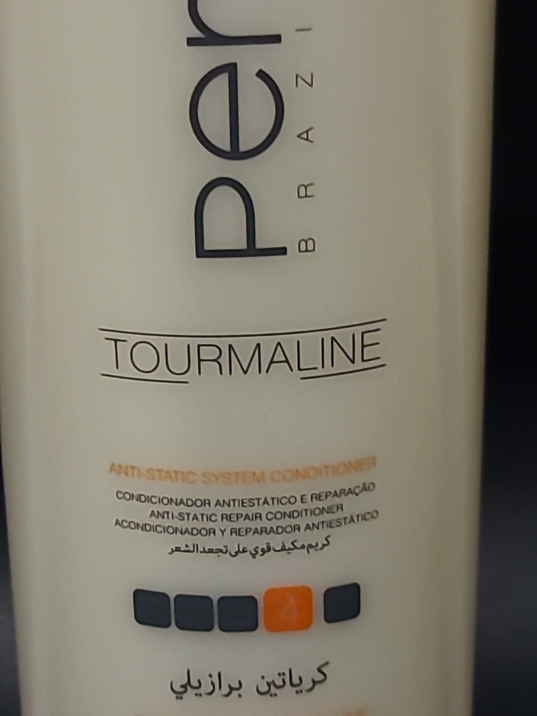 CONDITIONER • ANTI-STATIC SYSTEM Perfectliss TOURMALINE Brazilian KERATIN 1.25 L