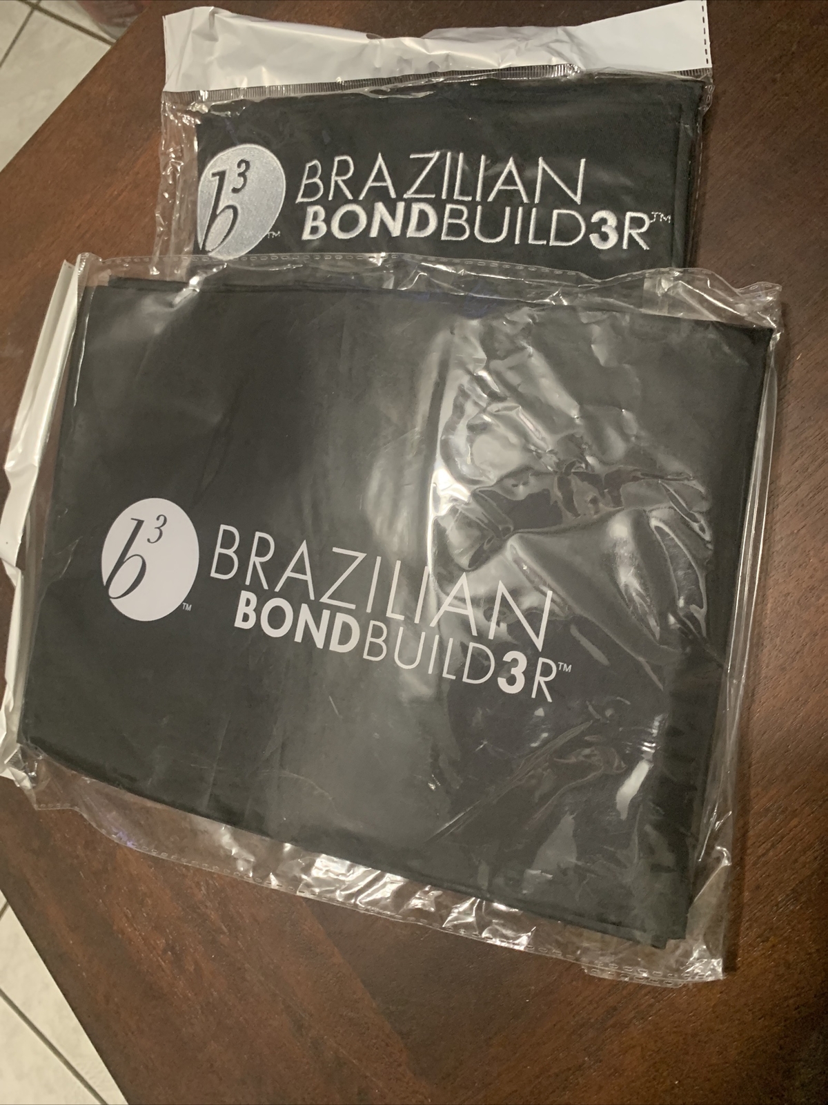 Brazilian Blowout B3 Hair Color Apron & Cape new