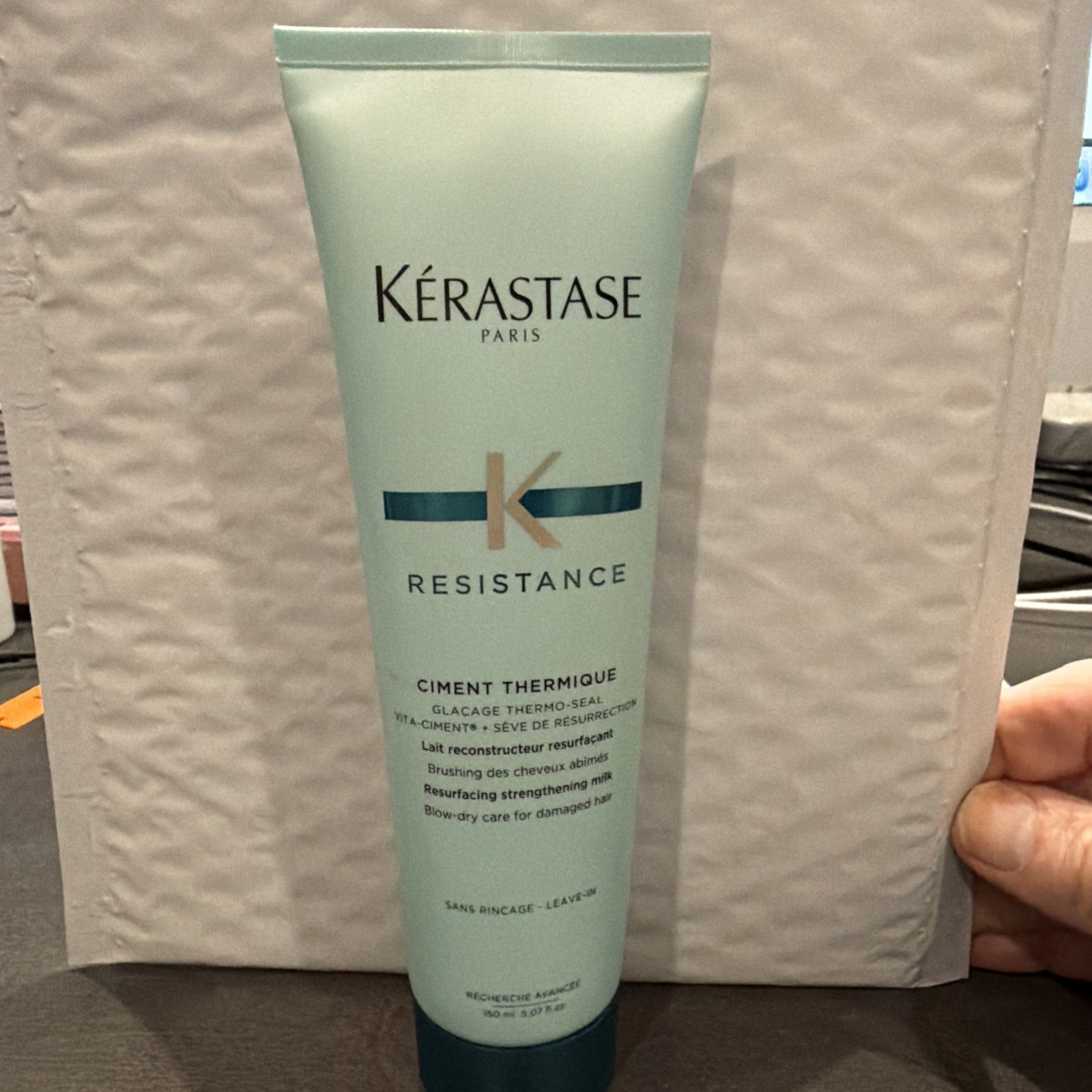 Kerastase Resistance Ciment Thermique Resurfacing Milk 150ml / 5.1oz