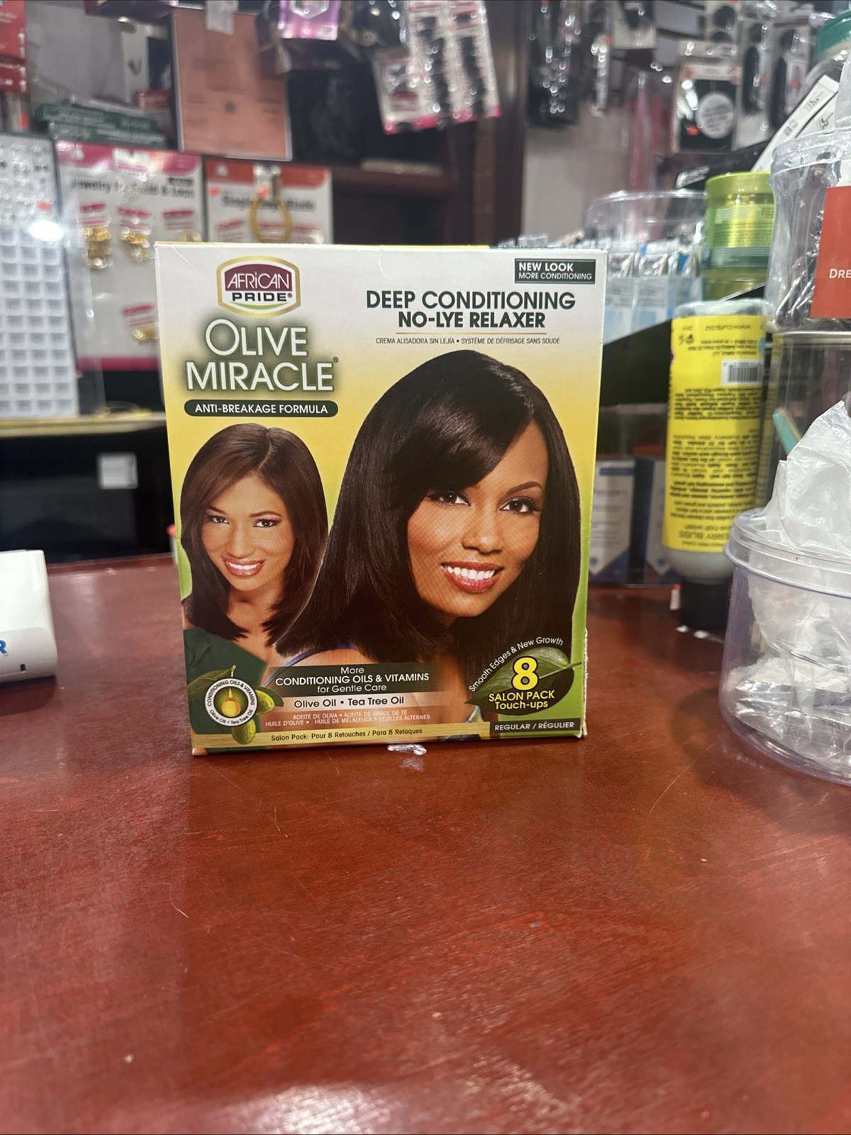 African Pride Olive Miracle Deep Conditioning No-Lye Relaxer 8 Salon Pack