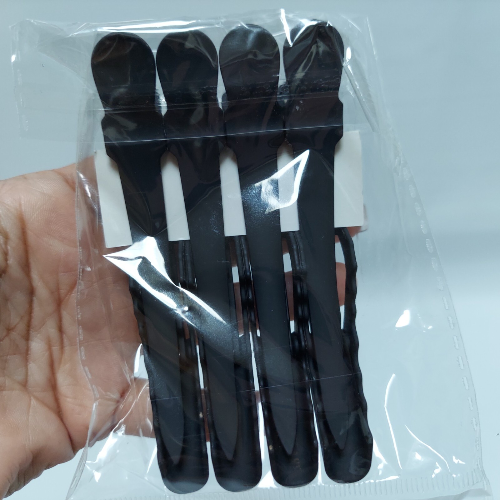 Brazilian Blowout Hair Clips 4pc Black Logo